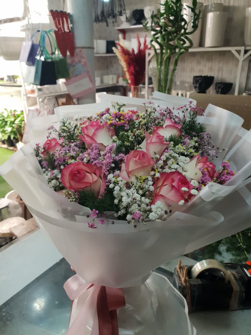 sheida's flower bouquet